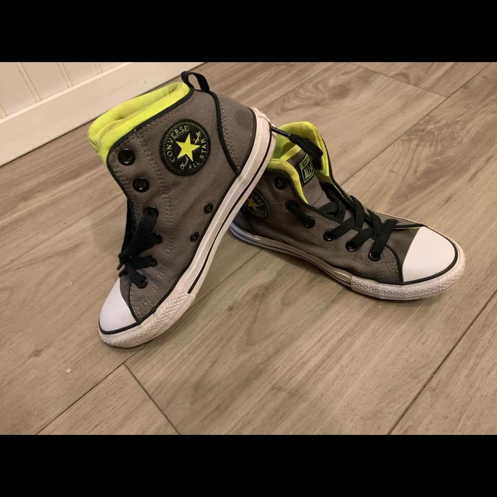 Boys size 3 Converse